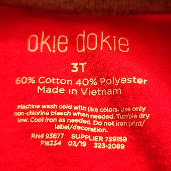 Red dinosaur tee shirt - Picture 2 of 3